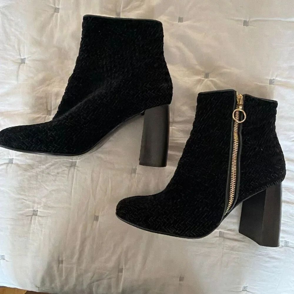 Stella McCartney Black Woven Velvet Block Heel Ankle Booties Size 37.5